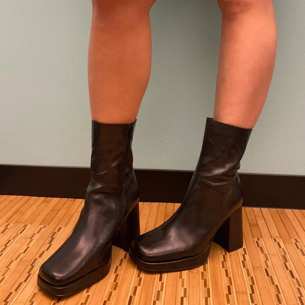 Diba Black Chunky Platform Side Zip Boots Faux Leather y2k Style Fall Winter